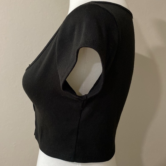 Black Ribbed Button Down Crop Top, Size Small - Picture 4 of 7